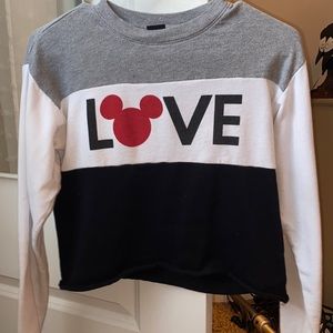 DISNEY BRAND!!! long sleeve